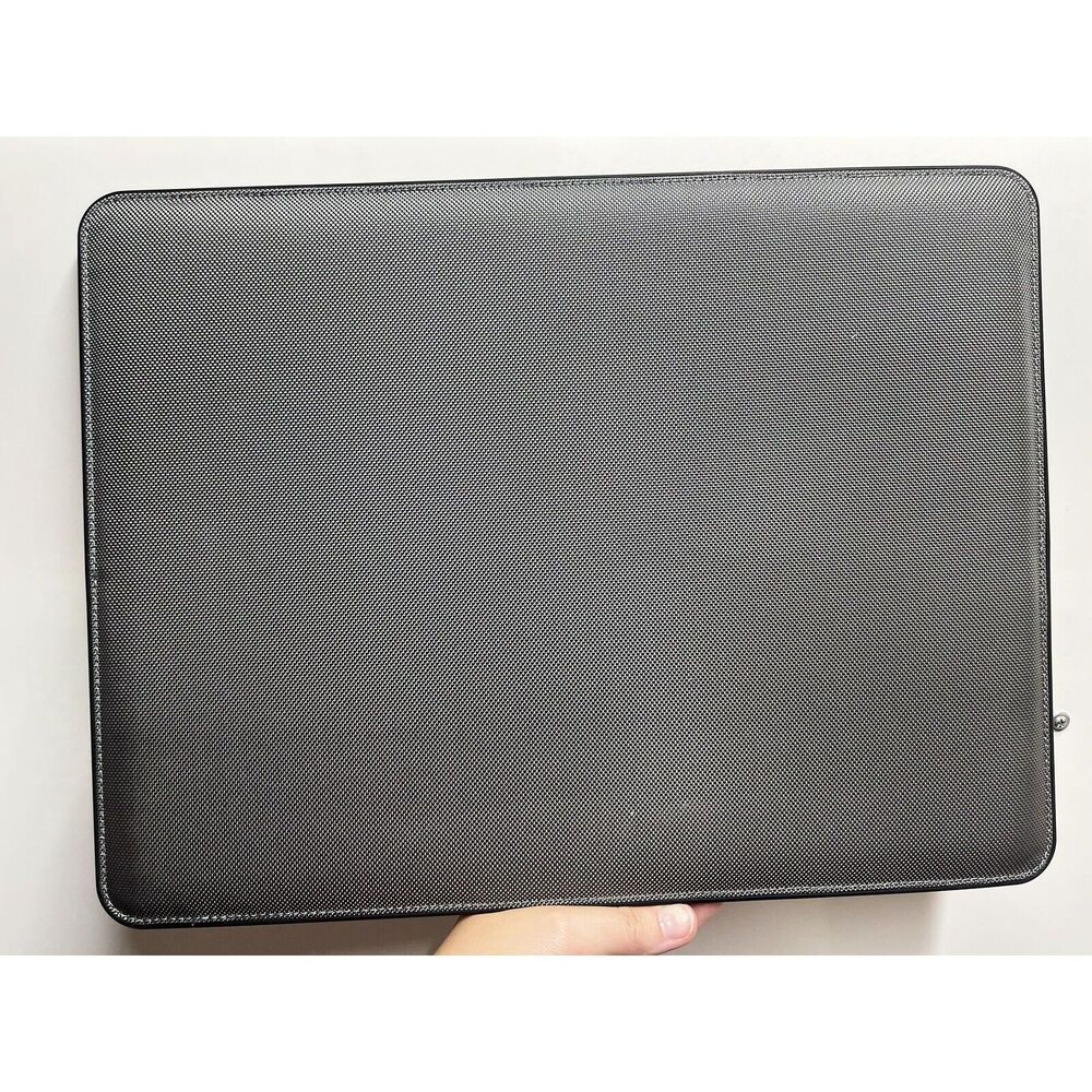 Tumi NEW Slim Solutions Laptop Cover, Grey/Black, One Size Electronics - Picture 6 of 7